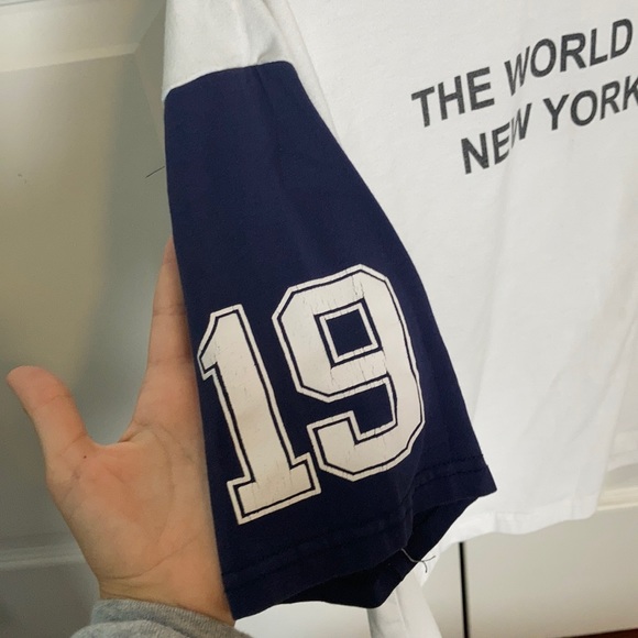 Graphic crop top tee - Picture 2 of 4